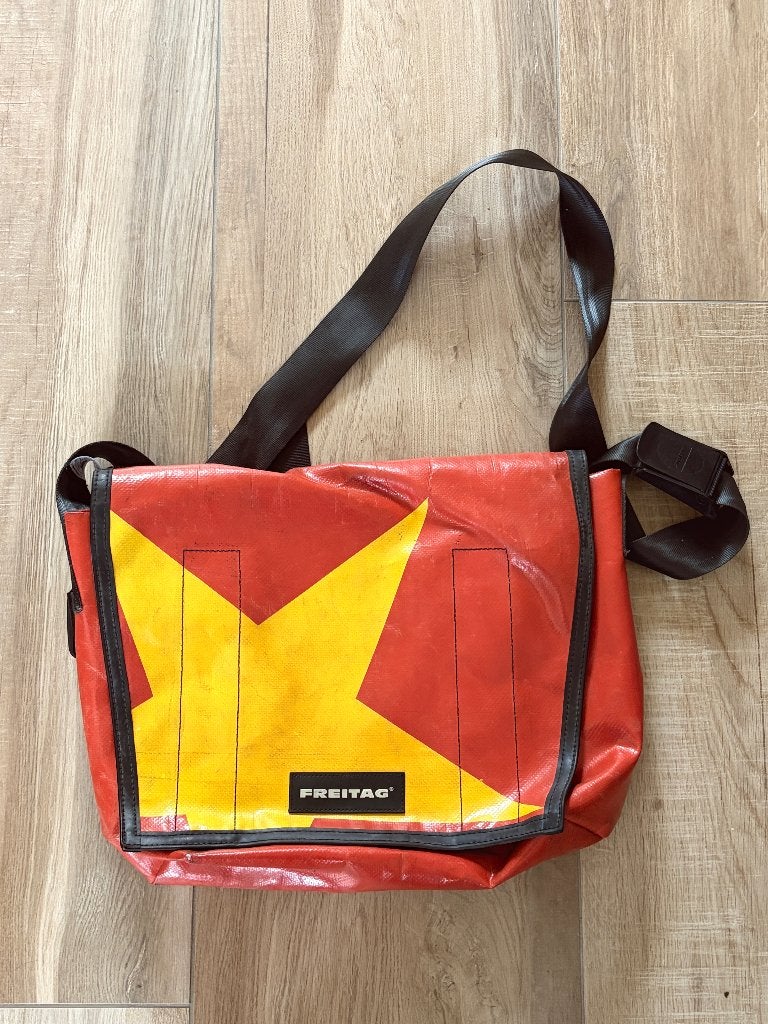 FREITAG Dexter Messenger Bag, Ophalen of Verzenden, Zo goed als nieuw, Rood, Overige merken