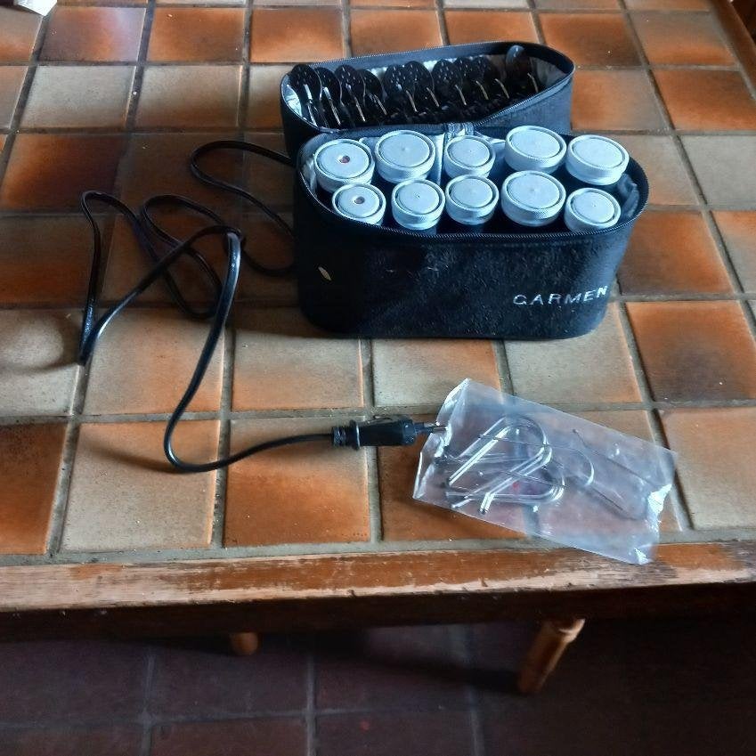 carmen - Reis krulset - 10 rollers - Inclusief reisetui, Ophalen of Verzenden, Zo goed als nieuw
