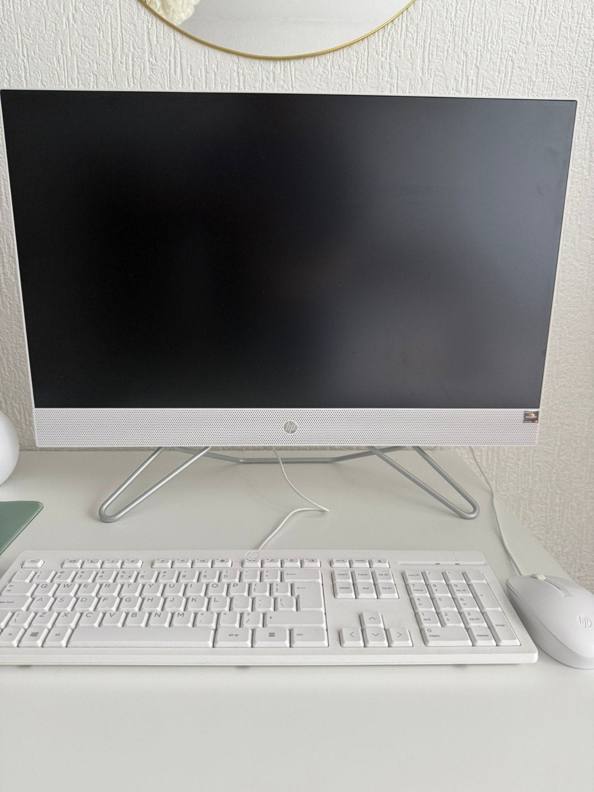 HP All-in-One PC + toetsenbord/muis, Ophalen, Full HD, 61 t/m 100 Hz
