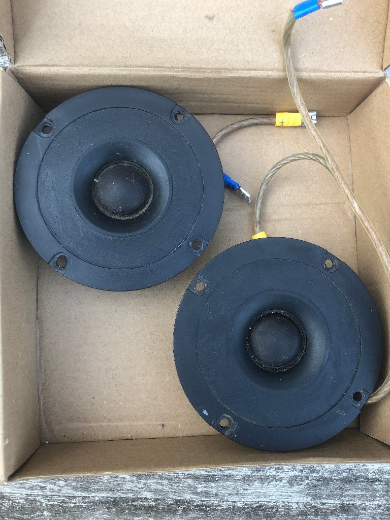 Te Koop: Setje Peerless SR10 tweeters (zeldzaam !)., Audio, Tv en Foto, Luidsprekers, Ophalen of Verzenden, Minder dan 60 watt