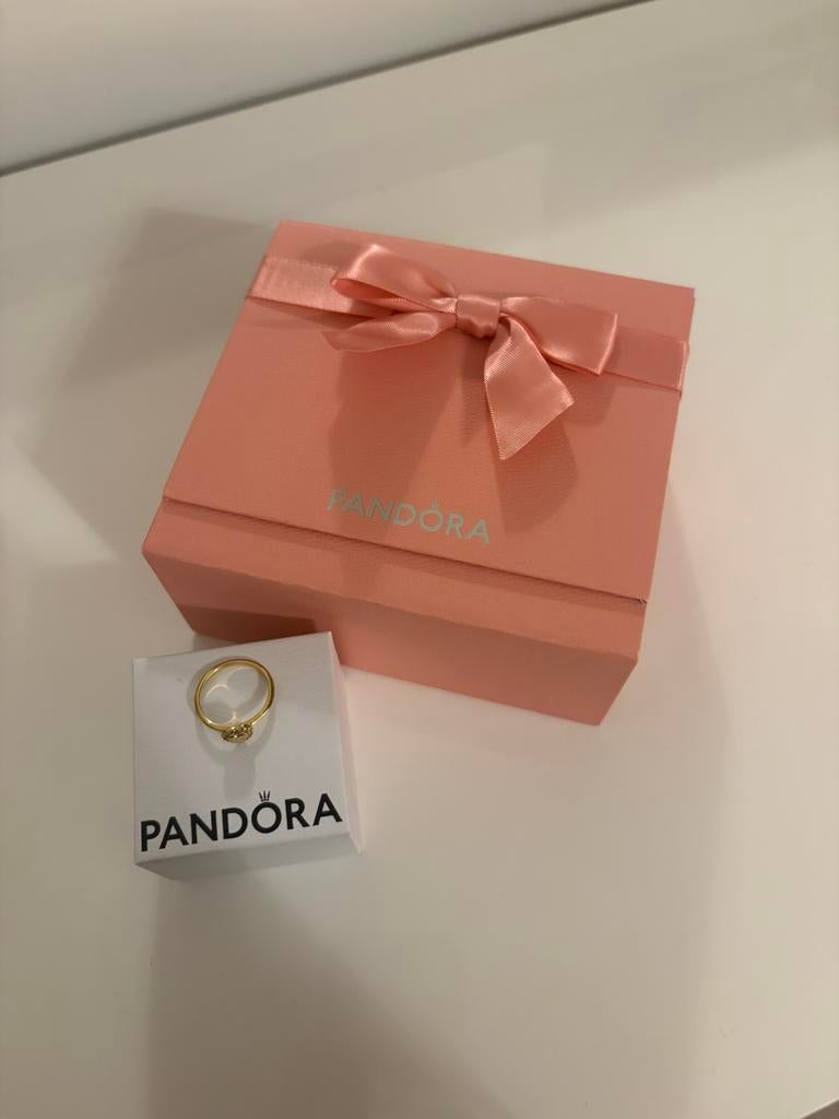 Pandora ring hart, Ophalen of Verzenden, Zo goed als nieuw, Goud