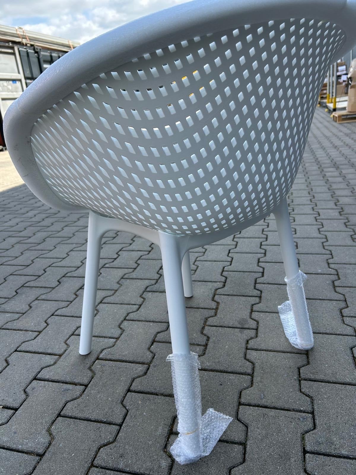 Nieuwe witte tuinstoel per stuk, Ophalen of Verzenden, Nieuw, Kunststof