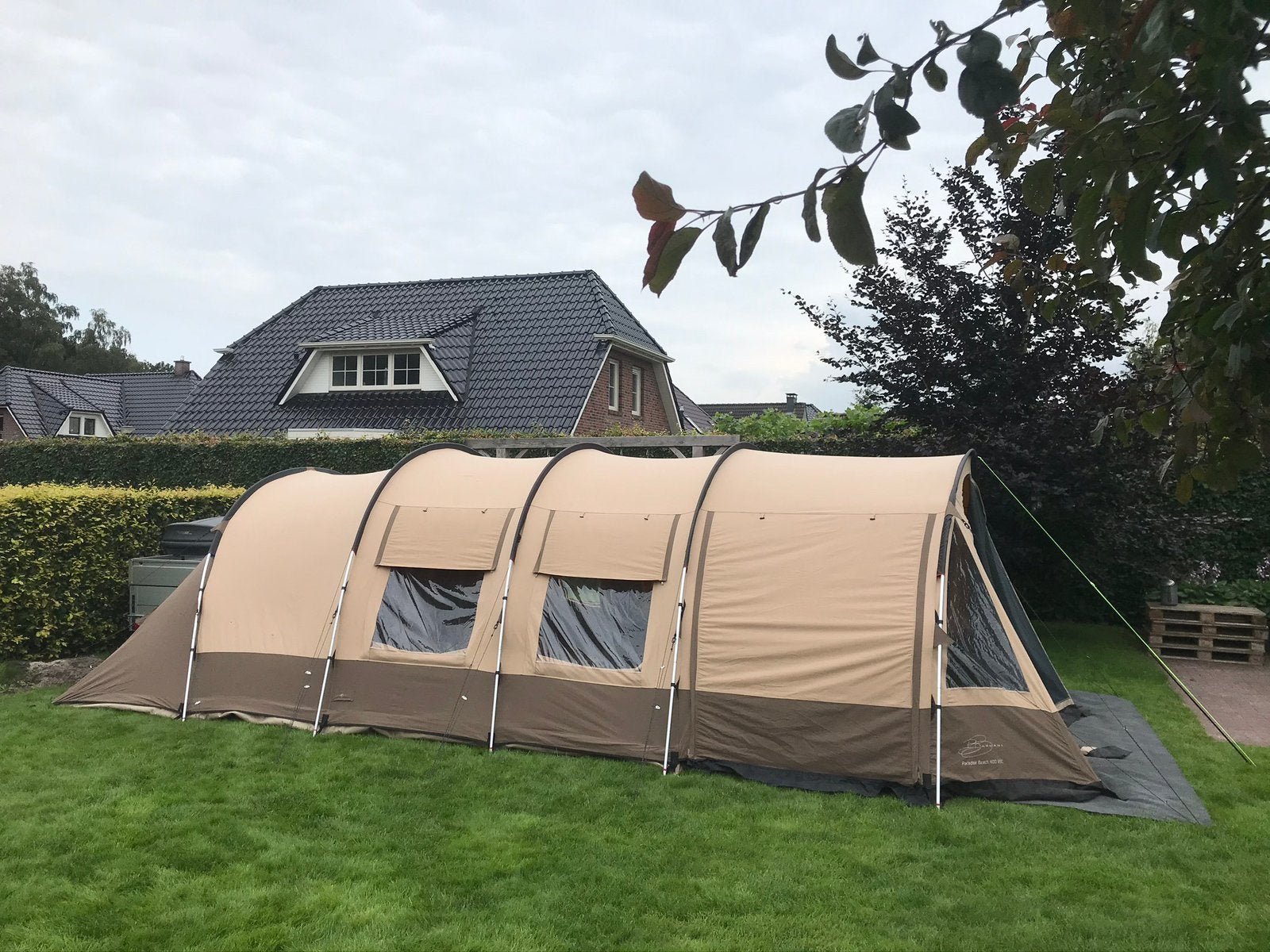 Bardani paradise beach 400 rsc, Caravans en Kamperen, Tenten, Ophalen, Gebruikt, Tot en met 5