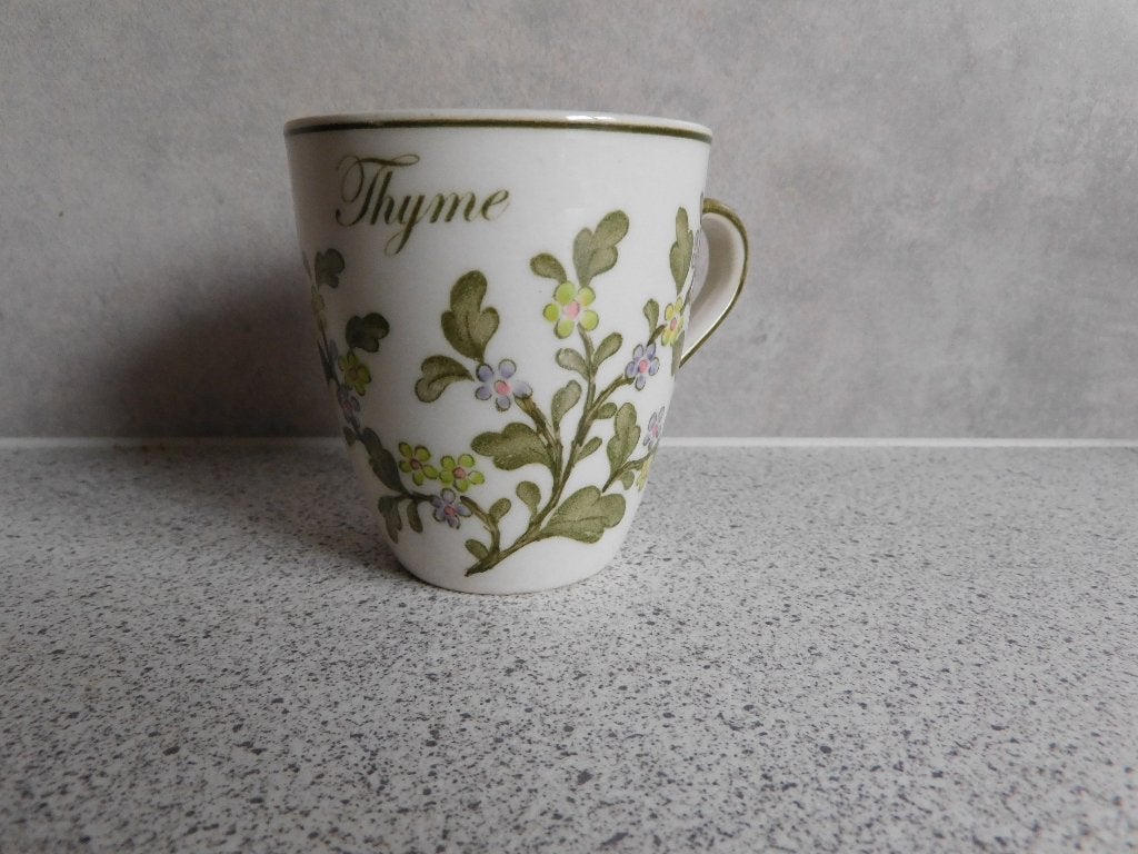 Senseo mok 150 ml. Thyme Vic's Handpainted, Overige merken, Zo goed als nieuw, Overige stijlen, Porselein