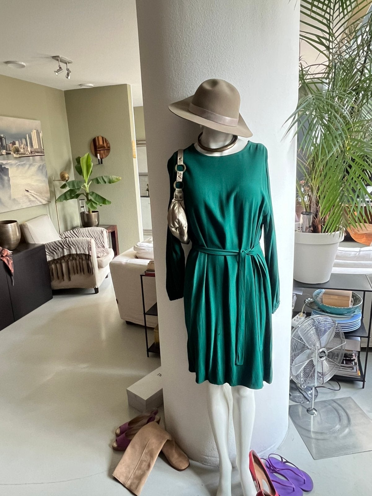 Jurken, Kleding | Dames, Jurken, Nieuw, Maat 38/40 (M), Groen, Onder de knie, Ophalen of Verzenden