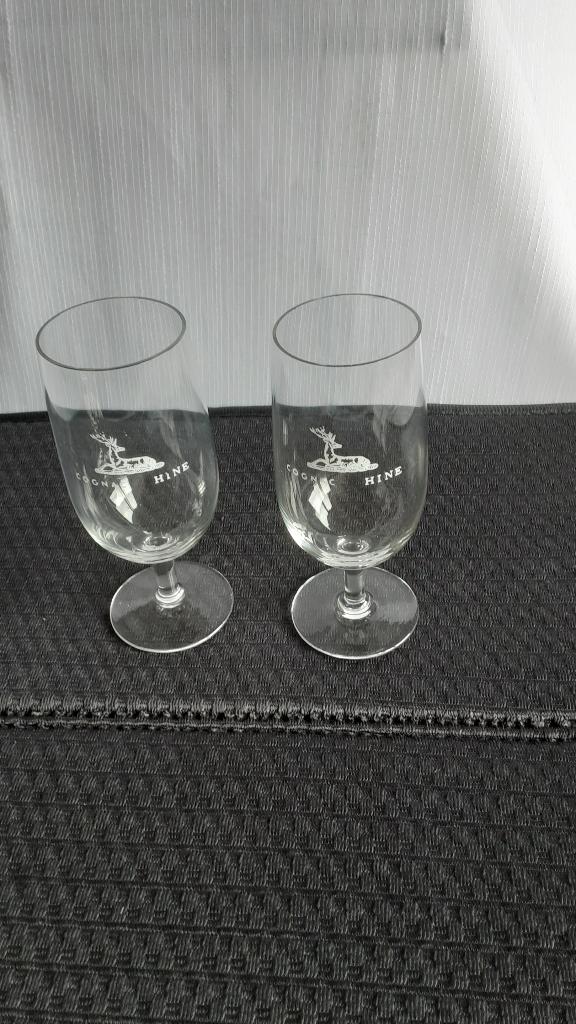 HINE cognac glaasjes 2 stuks, Ophalen of Verzenden, Zo goed als nieuw, Borrel- of Shotglas