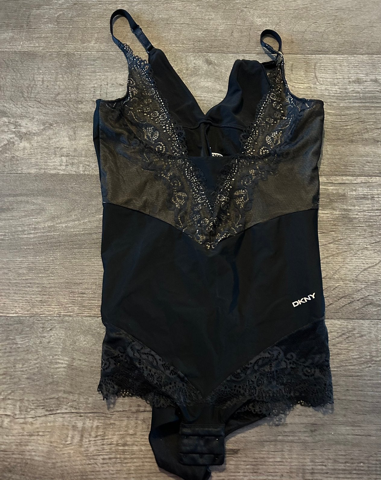 DKNY corrigerende body zwart, maat L, Ophalen of Verzenden, Zwart, Body of Korset