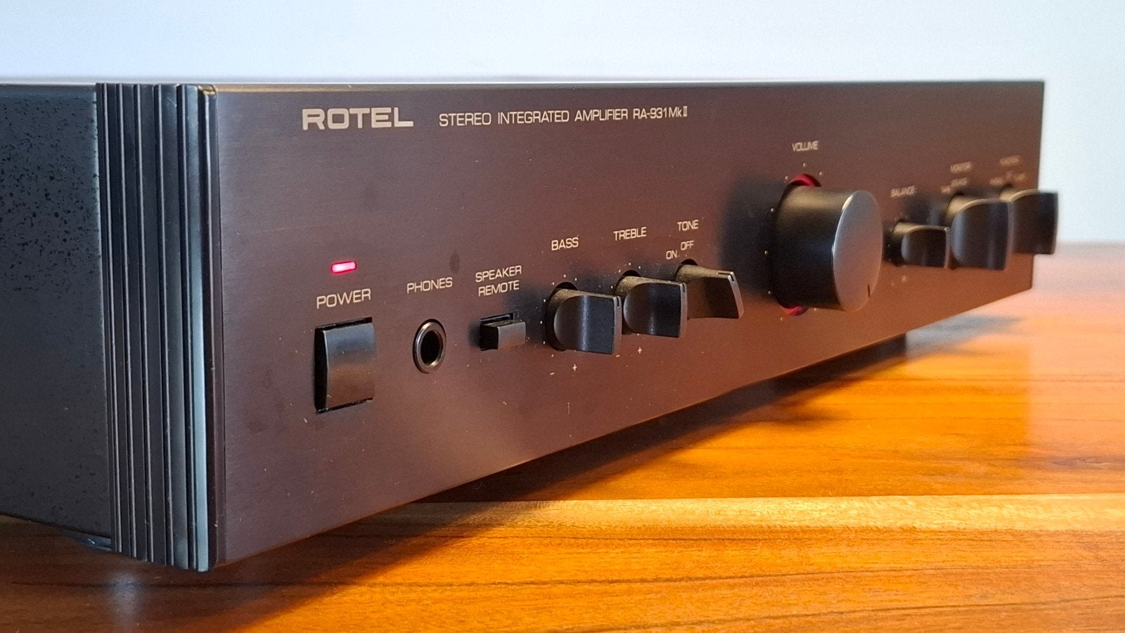 Rotel RA-931 MKII *zgan*, Overige merken, Ophalen of Verzenden, Zo goed als nieuw, Minder dan 60 watt