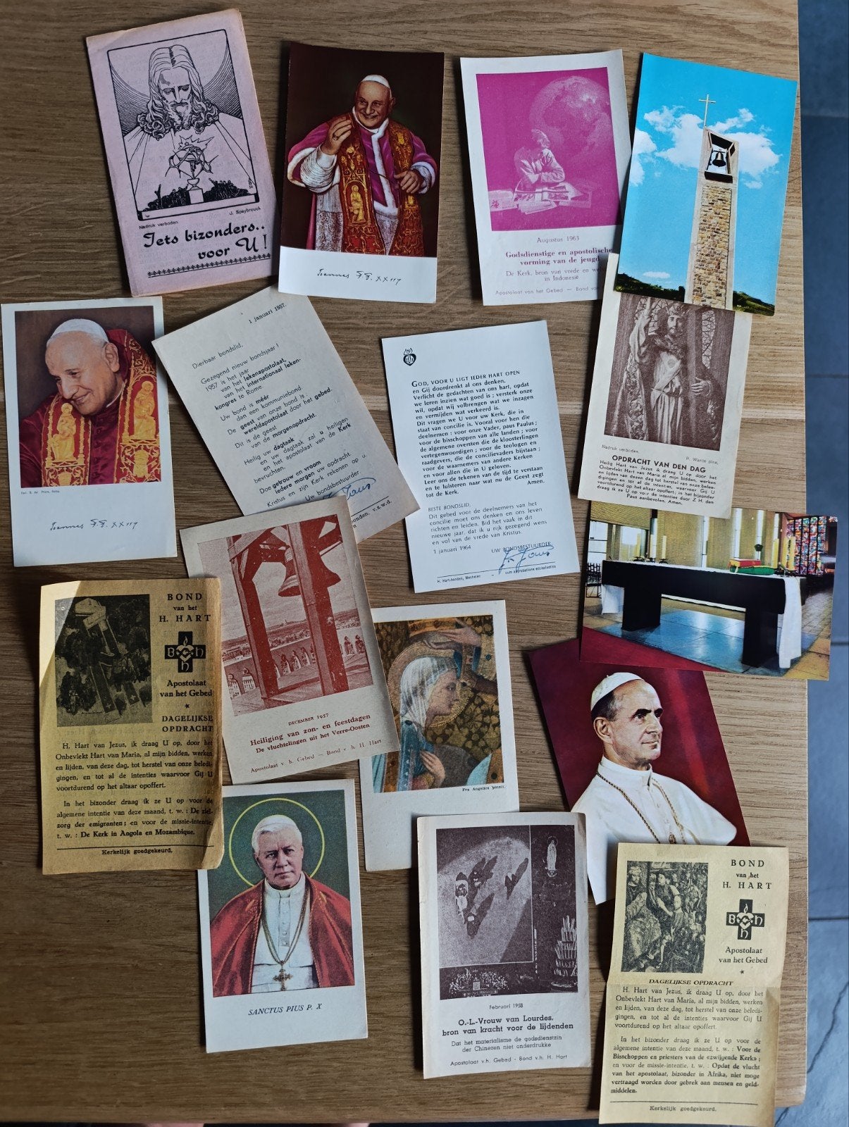 Diverse Bond van H. Hart - religieuze kaarten / prentjes, Antiek en Kunst, Antiek | Religie, Ophalen of Verzenden