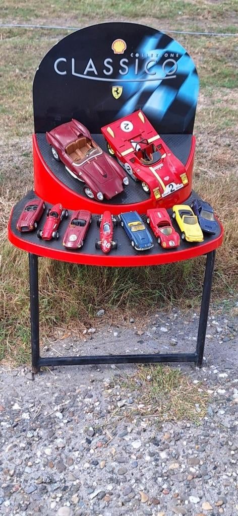 Complete Ferrari Shell Classico auto collectie met display., Hobby en Vrije tijd, Ophalen, Auto, ., Zo goed als nieuw
