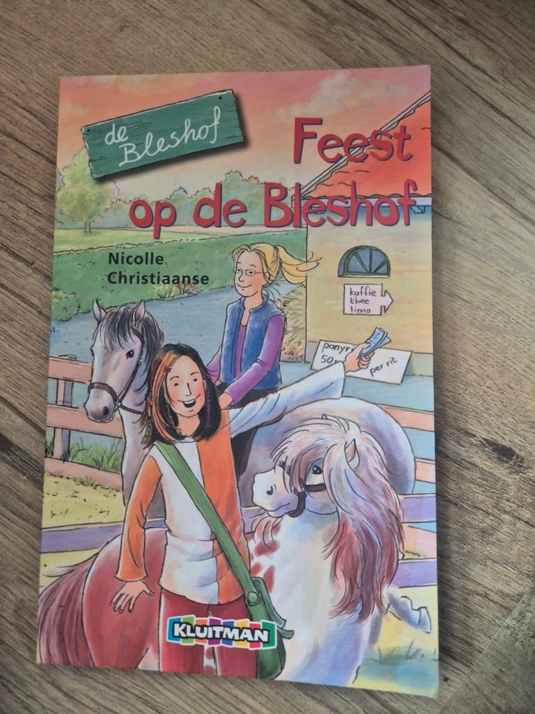 Feest op de Bleshof - Nicolle Christiaanse paardenboek, Ophalen of Verzenden, Zo goed als nieuw, Nicolle Christiaanse, Fictie algemeen