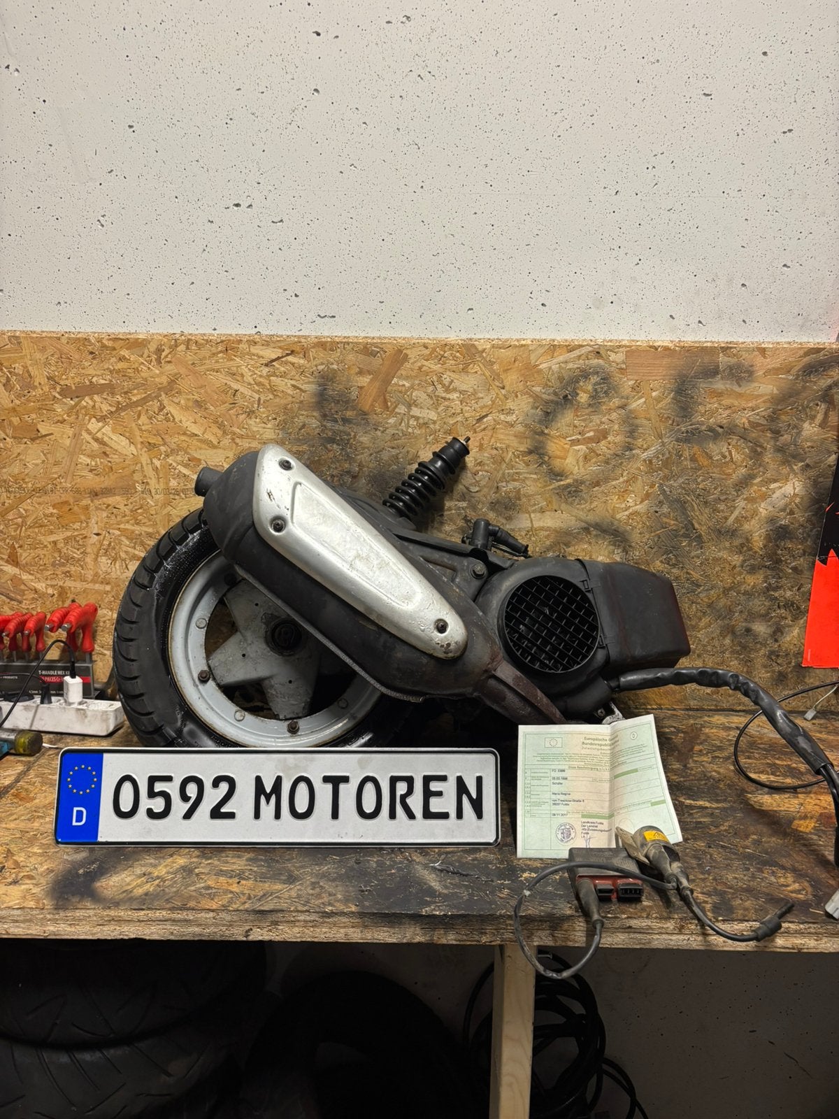 Piaggio skr 125 2t AC plug and play blok, Ophalen of Verzenden, Zo goed als nieuw, Blok, Piaggio