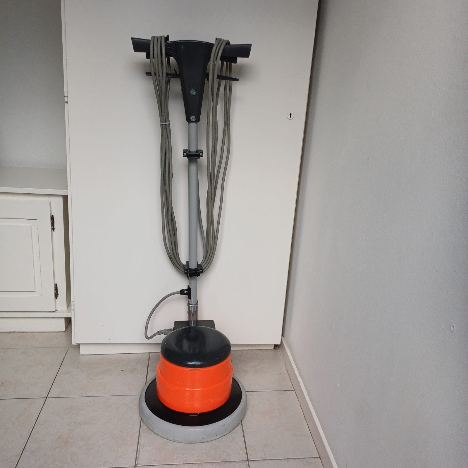Exive BF520 Schrobmachine, Ophalen, Zo goed als nieuw, Schrobmachine