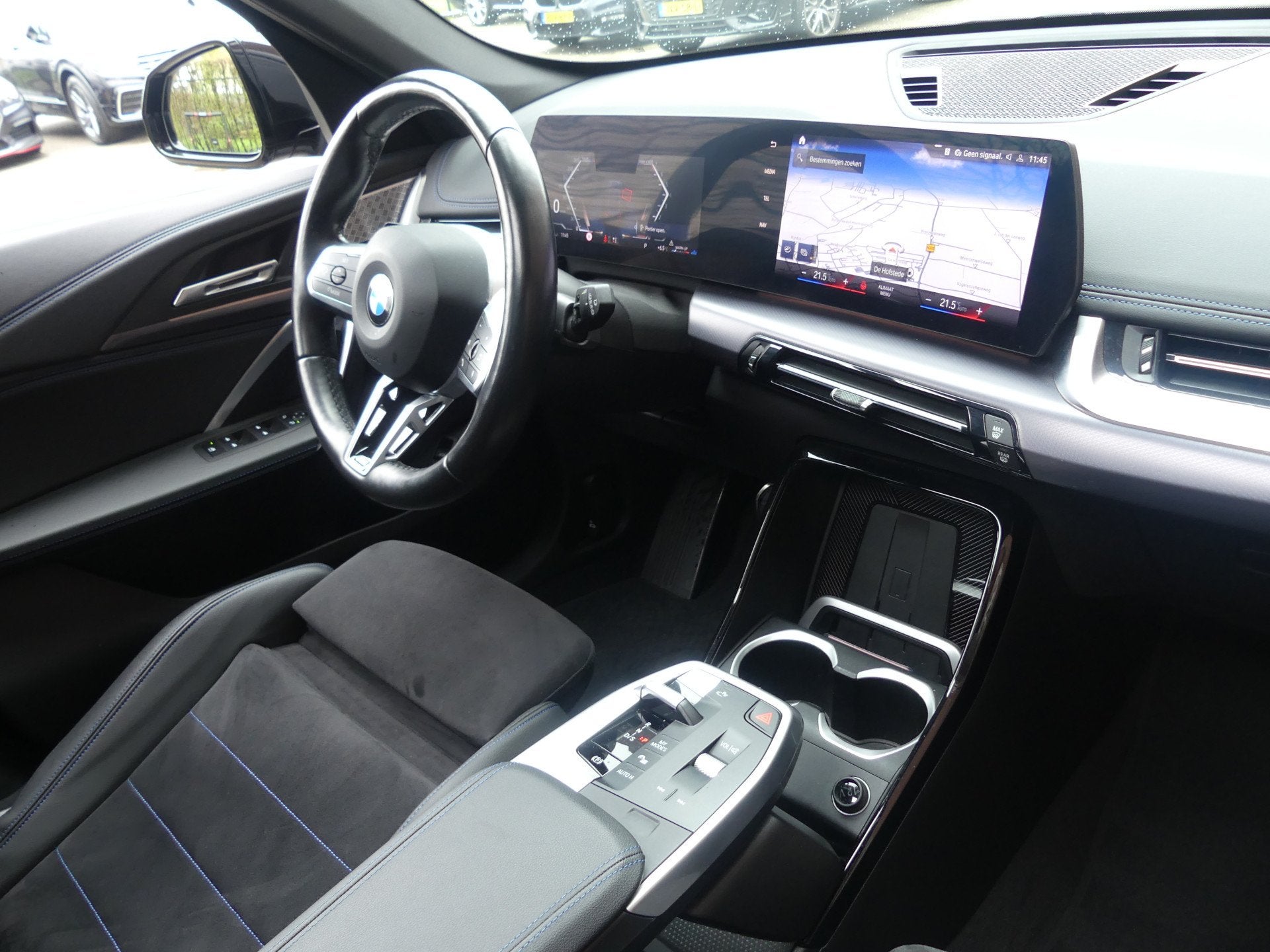 BMW X1 sDrive18i M-Sport / Panoramadak, 136 pk, Gebruikt, Automatische klimaatregeling, Zwart