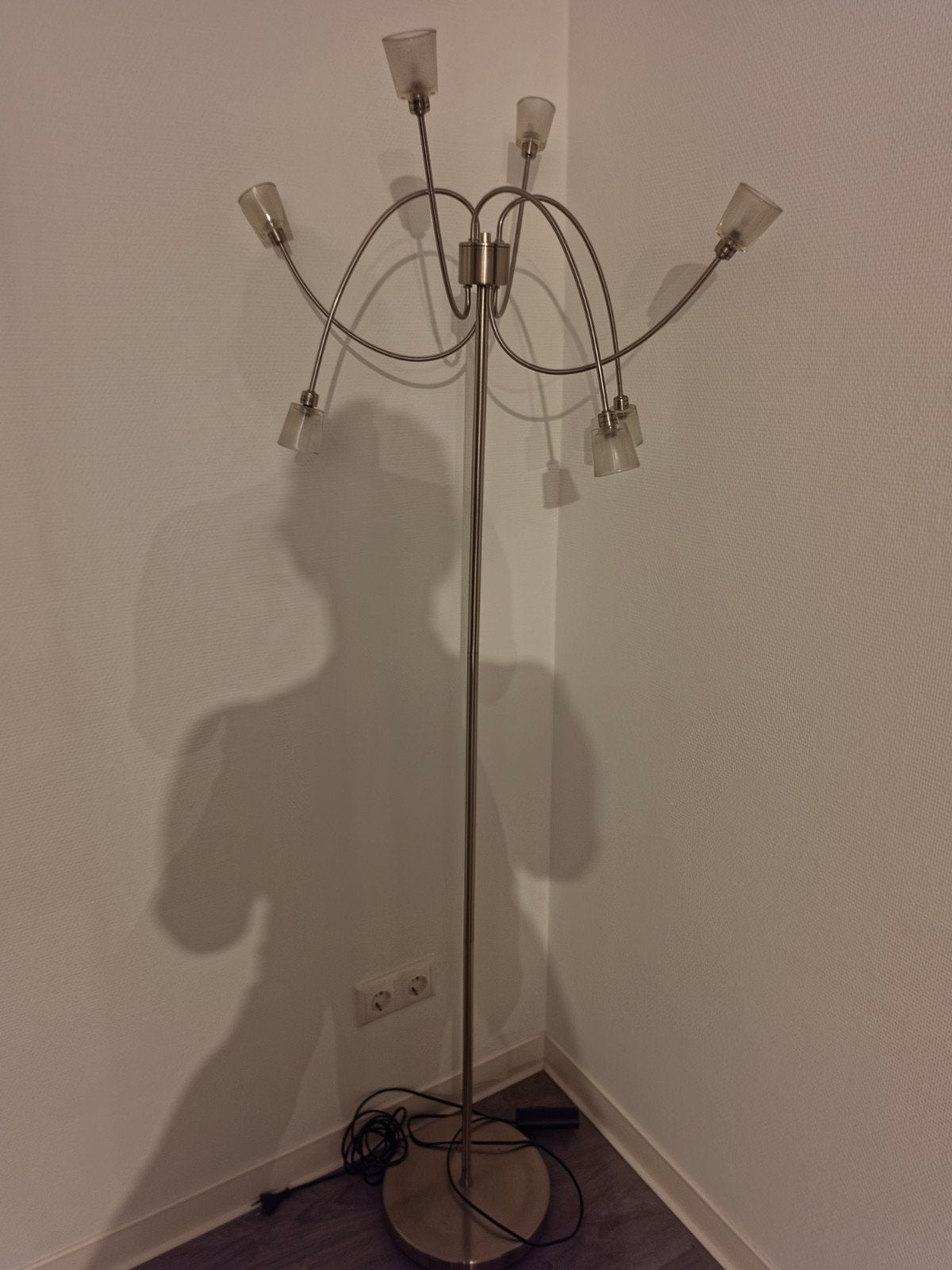Gratis Philips vloerlamp met dimmer - reparatie nodig, Gebruikt, Overige fittingen, Ophalen of Verzenden, Glas