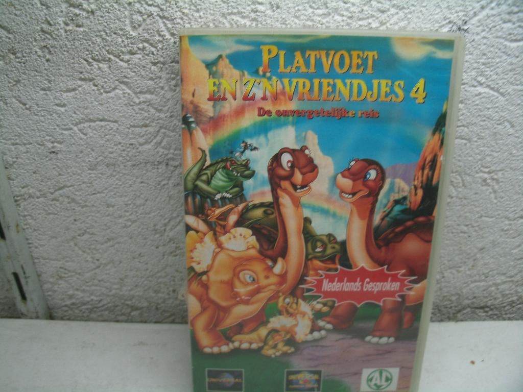 vhs 190a platvoet en z'n vriendjes 4 de onvergetelijke  reis, Cd's en Dvd's, VHS | Kinderen en Jeugd, Alle leeftijden, Ophalen of Verzenden
