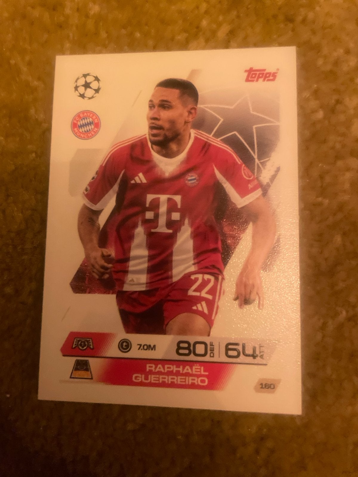 Topps Match Attax Raphaël Guerreiro FC Bayern München, Verzamelen, Ophalen of Verzenden, Zo goed als nieuw, Buitenlandse clubs
