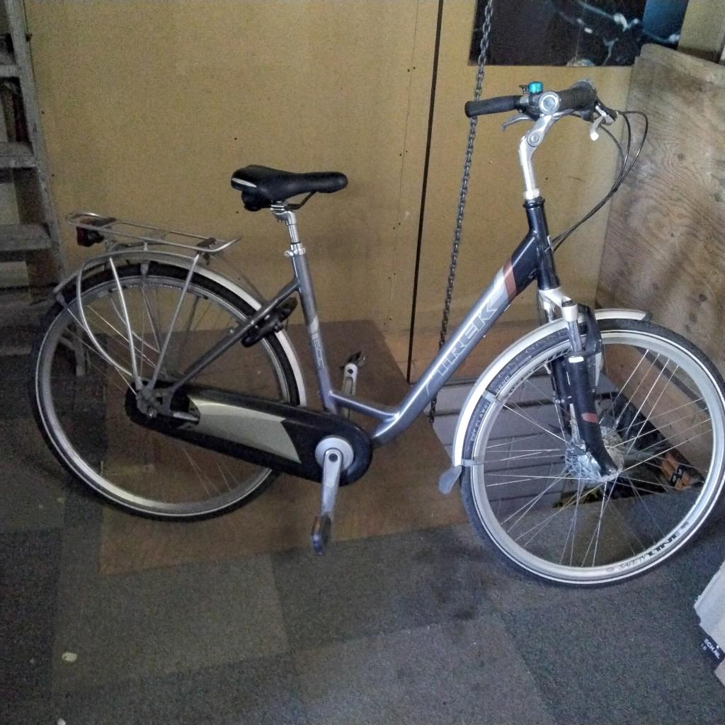 Keurige Trek navigator dames fiets kleur zilver met bruin, 50 tot 53 cm, Ophalen, Gebruikt, Overige merken