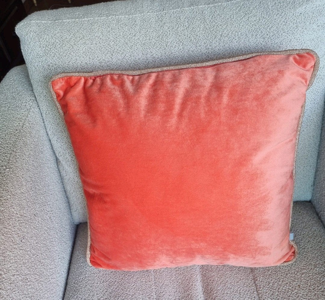 Dutch Decor prachtige velours kussens met gouden bies, Vierkant, Nieuw, Ophalen of Verzenden, Sierkussen
