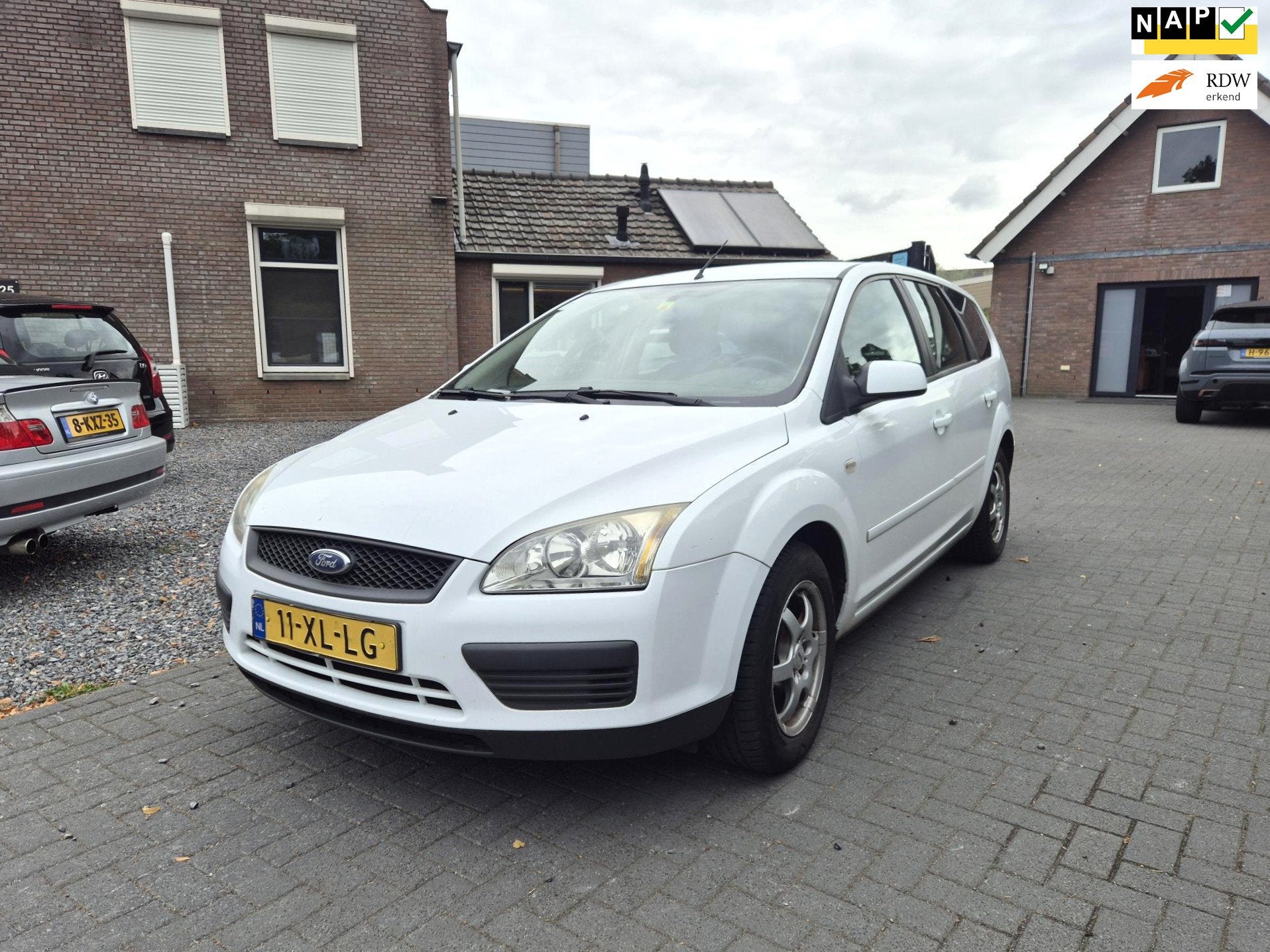 Ford Focus Wagon 1.6-16V Trend Navi Airco Cruise Trekhaak, 1596 cc, Gebruikt, 4 cilinders, 635 kg