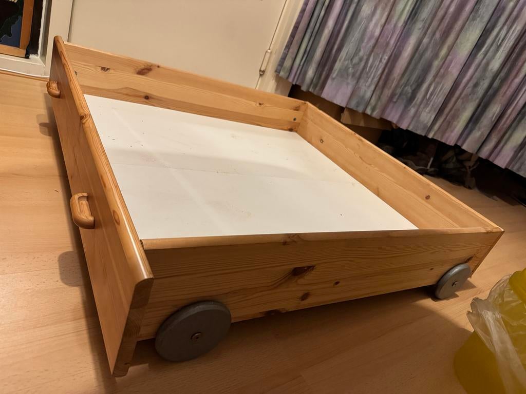 Bedlade Flexa grenen 2 stuks beschikbaar, Ophalen, Gebruikt, Eenpersoons, Bruin