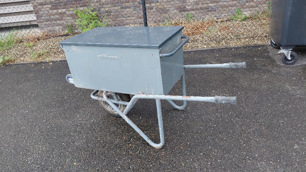 Matador gereedschapkruiwagen kantelbaar, Ophalen, Gebruikt