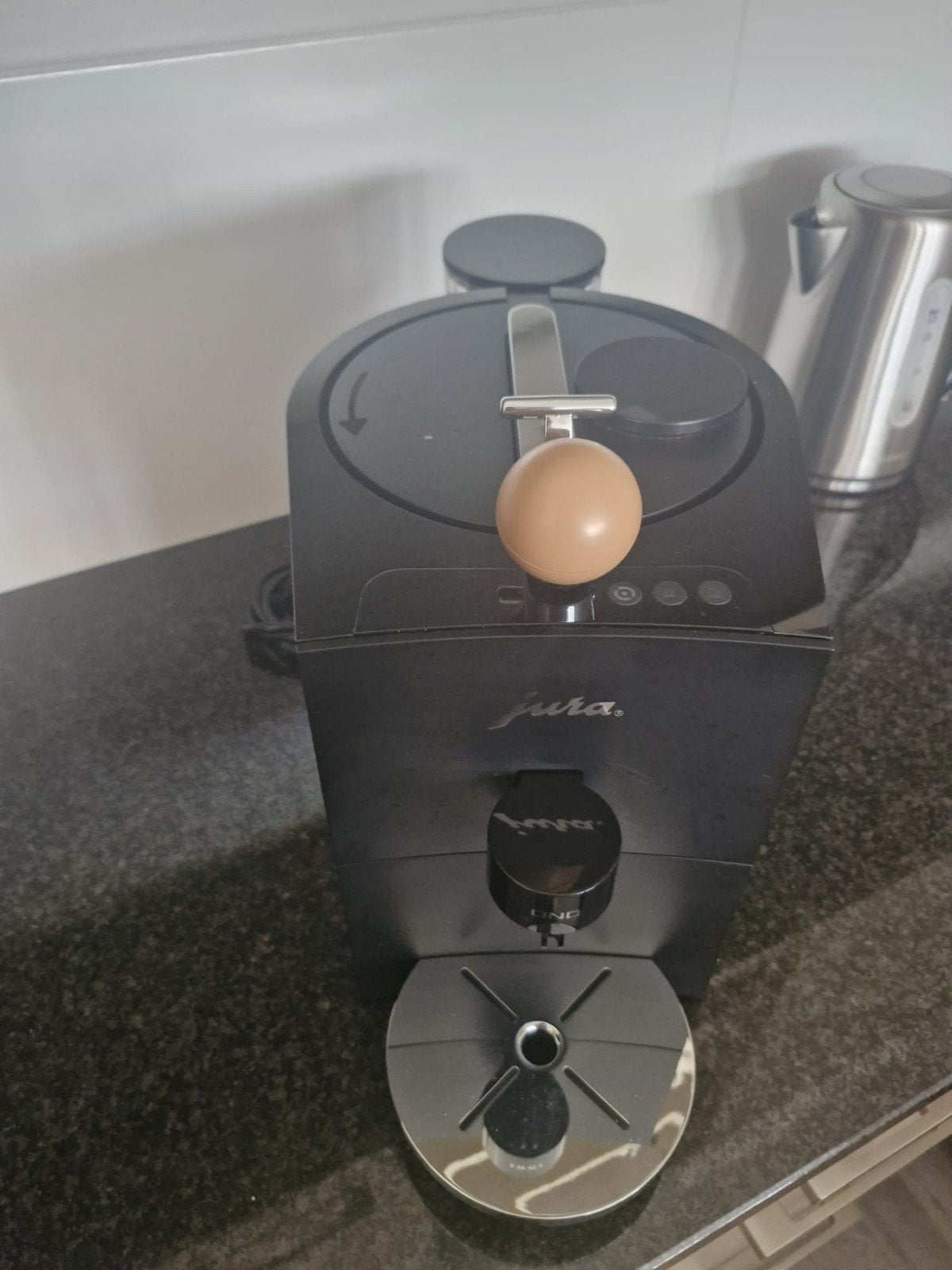 Te koop zgan koffiemachine Jura., Witgoed en Apparatuur, Koffiezetapparaten, Ophalen of Verzenden, Zo goed als nieuw, Koffiemachine