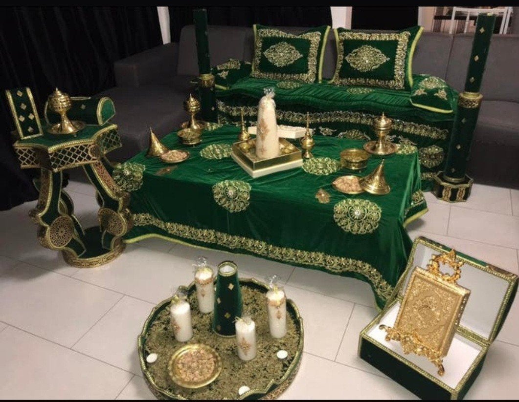 Betaalbare hennastage te huur, Kleding | Dames, Ophalen, Zo goed als nieuw, Accessoires