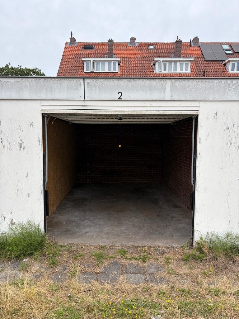 Garagebox te huur € 225 per maand, Ophalen, Gebruikt