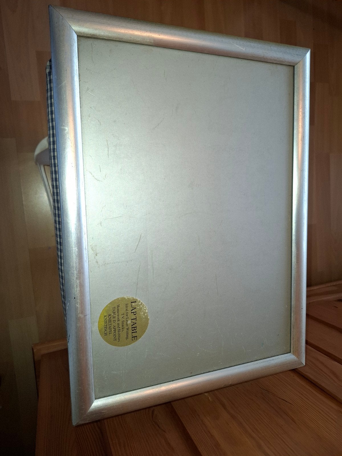 Laptafel met kussen, zilverkleurig frame, Ophalen of Verzenden, Gebruikt, Zilver, Metaal