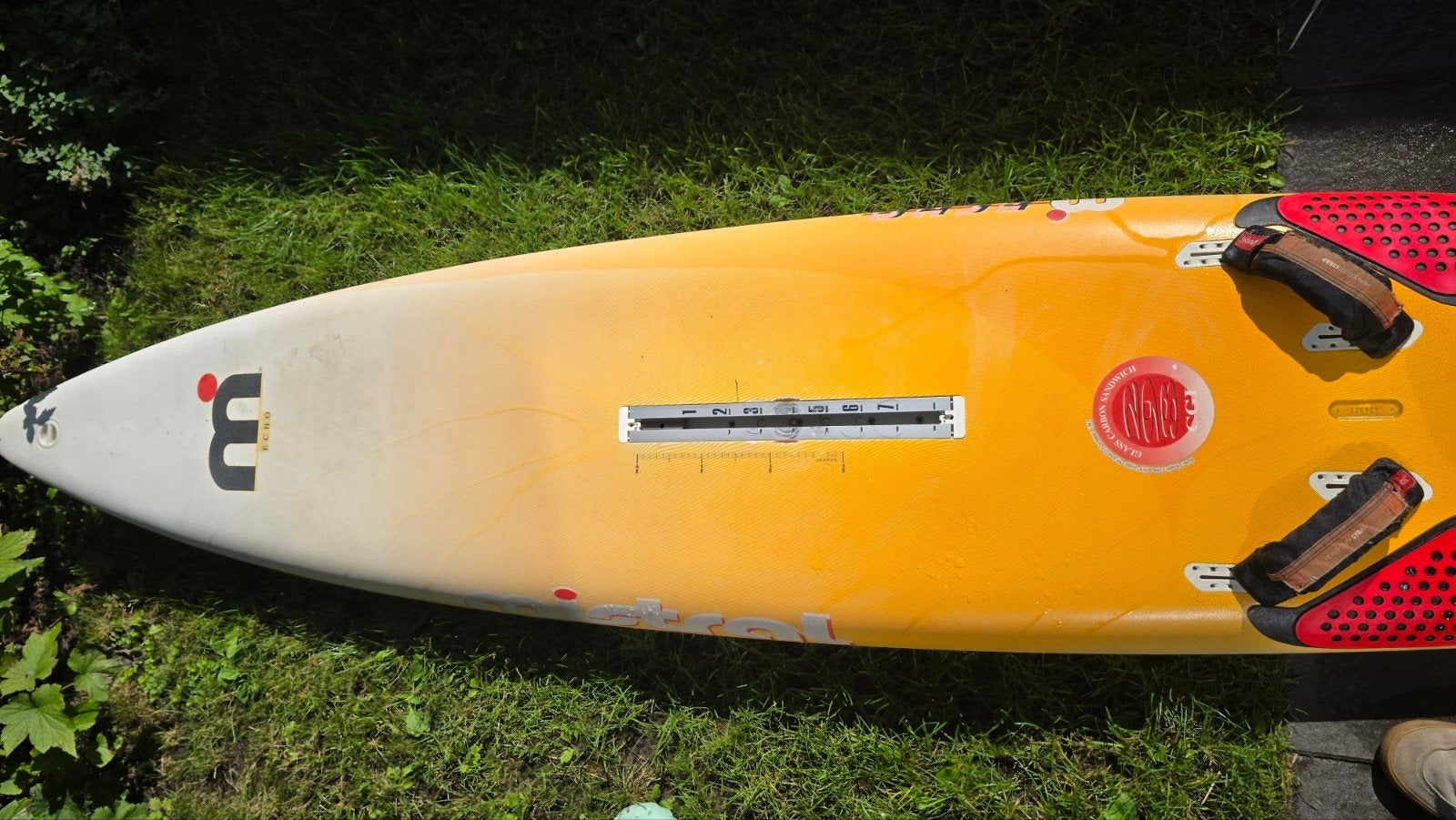 Foto 9 van Mistral Echo Windsurfplank - izgs