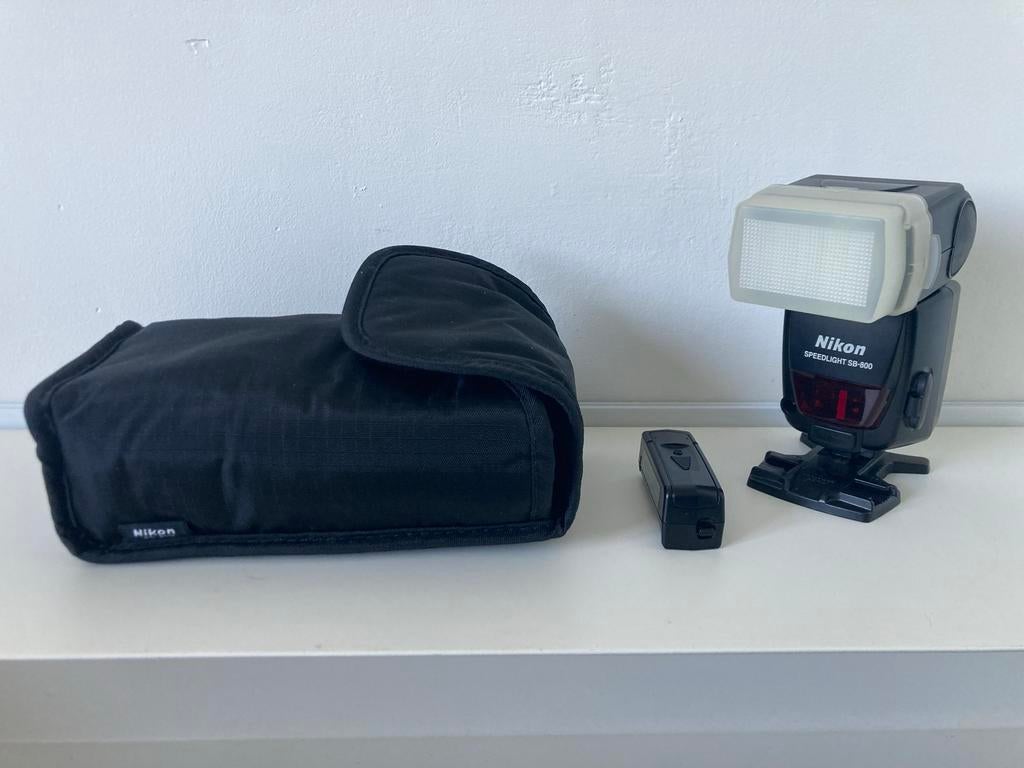 Nikon Speedlight SB-800 flitser met accessoires, Audio, Tv en Foto, Fotografie | Flitsers, Ophalen, Zo goed als nieuw, Nikon, Kantelbaar