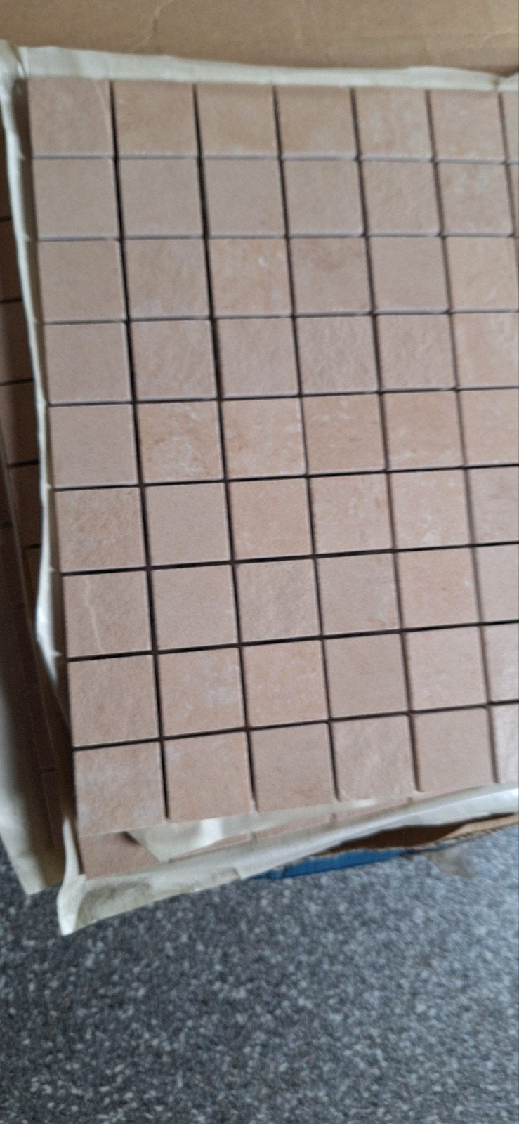 Spaanse beige keramische mozaïek tegels op matje, Ophalen, Nieuw, 20 tot 40 cm, Minder dan 5 m²