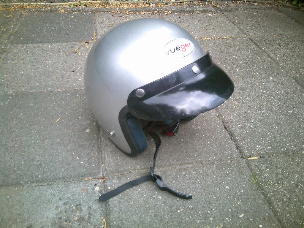 helm voor brommer of motor, Ophalen, Gebruikt