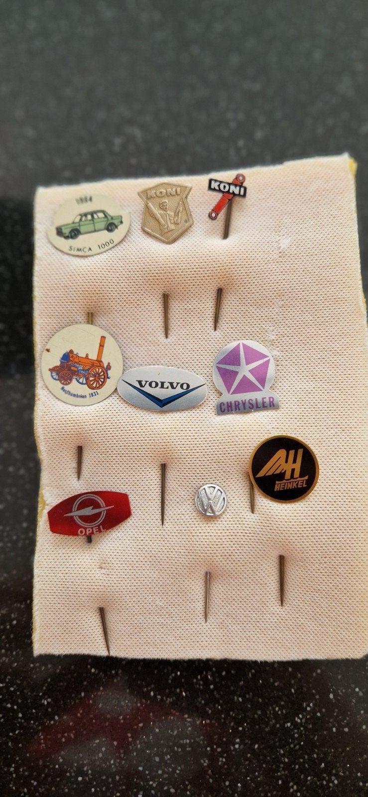 Kavel Vintage Autospeldjes jaren '50/'60 (o.a. Heinkel, KONI, Verzamelen, Verzenden, Gebruikt, Merk, Speldje of Pin