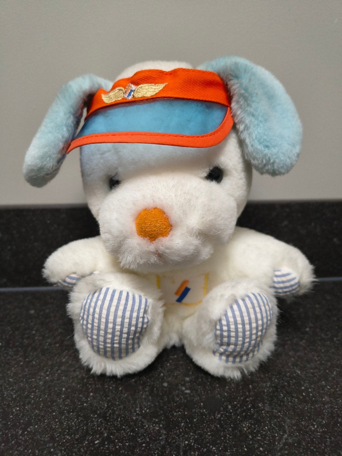 Knuffel/handpop hond, Nieuw, Met kleding of accessoire, Klein (minder dan 20 cm), Hond