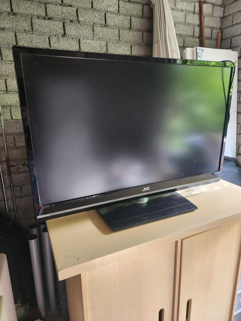 Goedwerkende JVC HD 1080p televisie, Ophalen of Verzenden