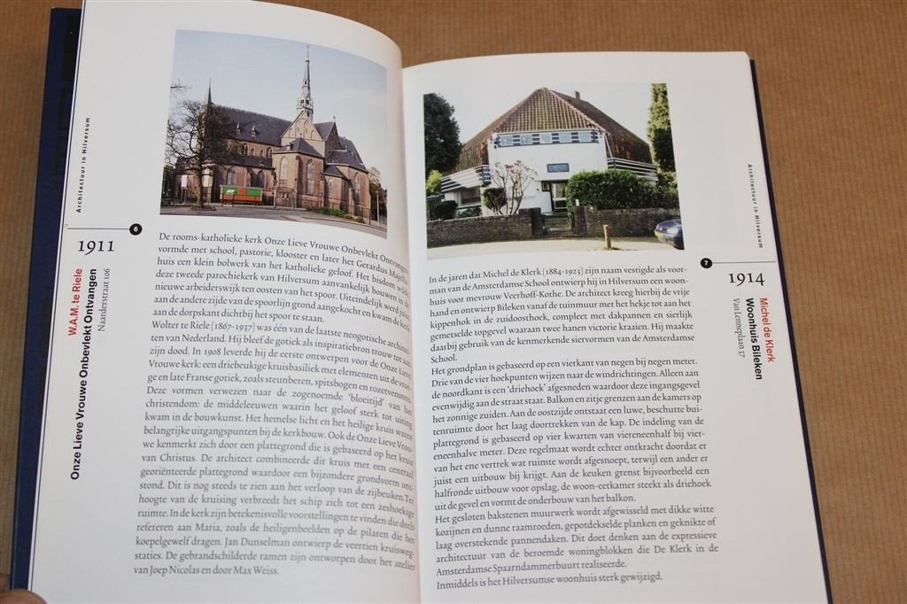 Architectuur in Hilversum [20e Eeuw] — Dudok Centrum, Ophalen of Verzenden, Zo goed als nieuw, Architecten