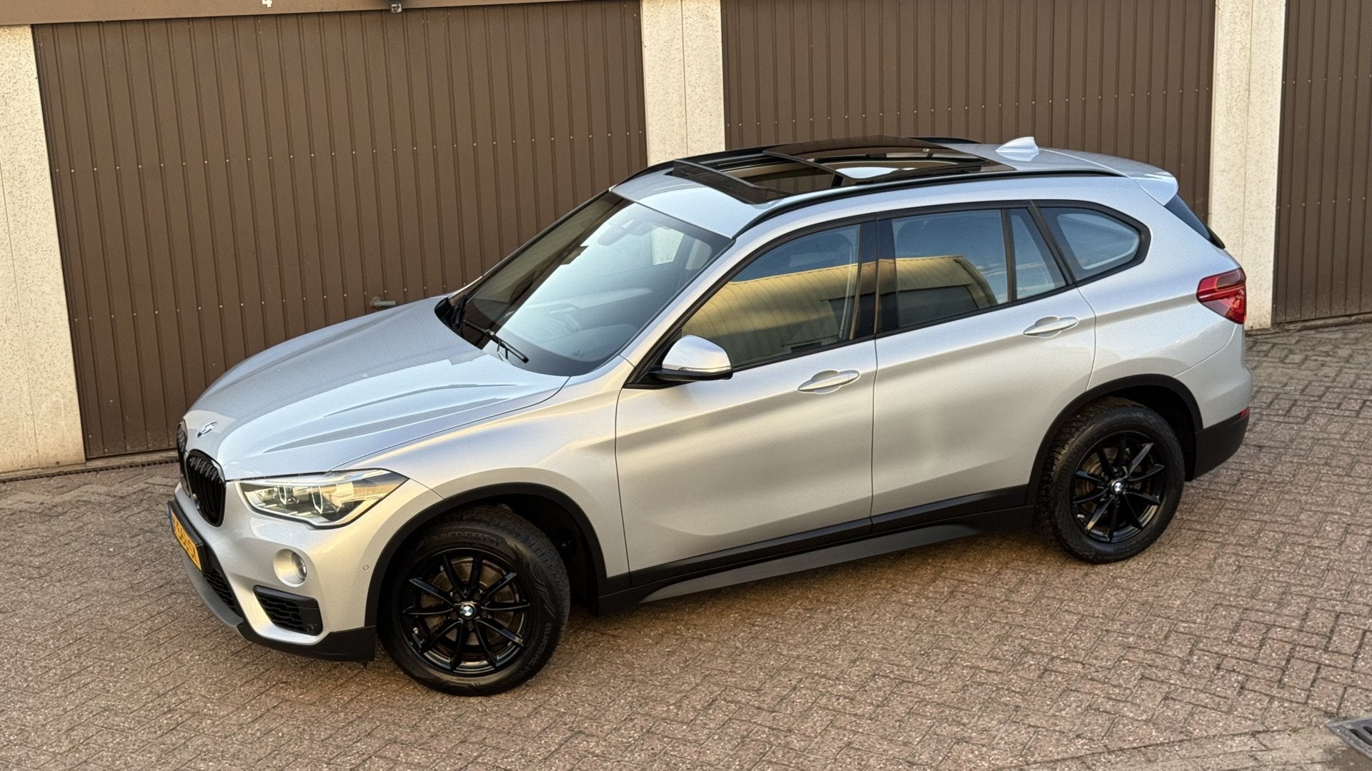 BMW X1 sDrive18i (bj 2016, automaat), 12 maanden, 136 pk, Gebruikt, Euro 6