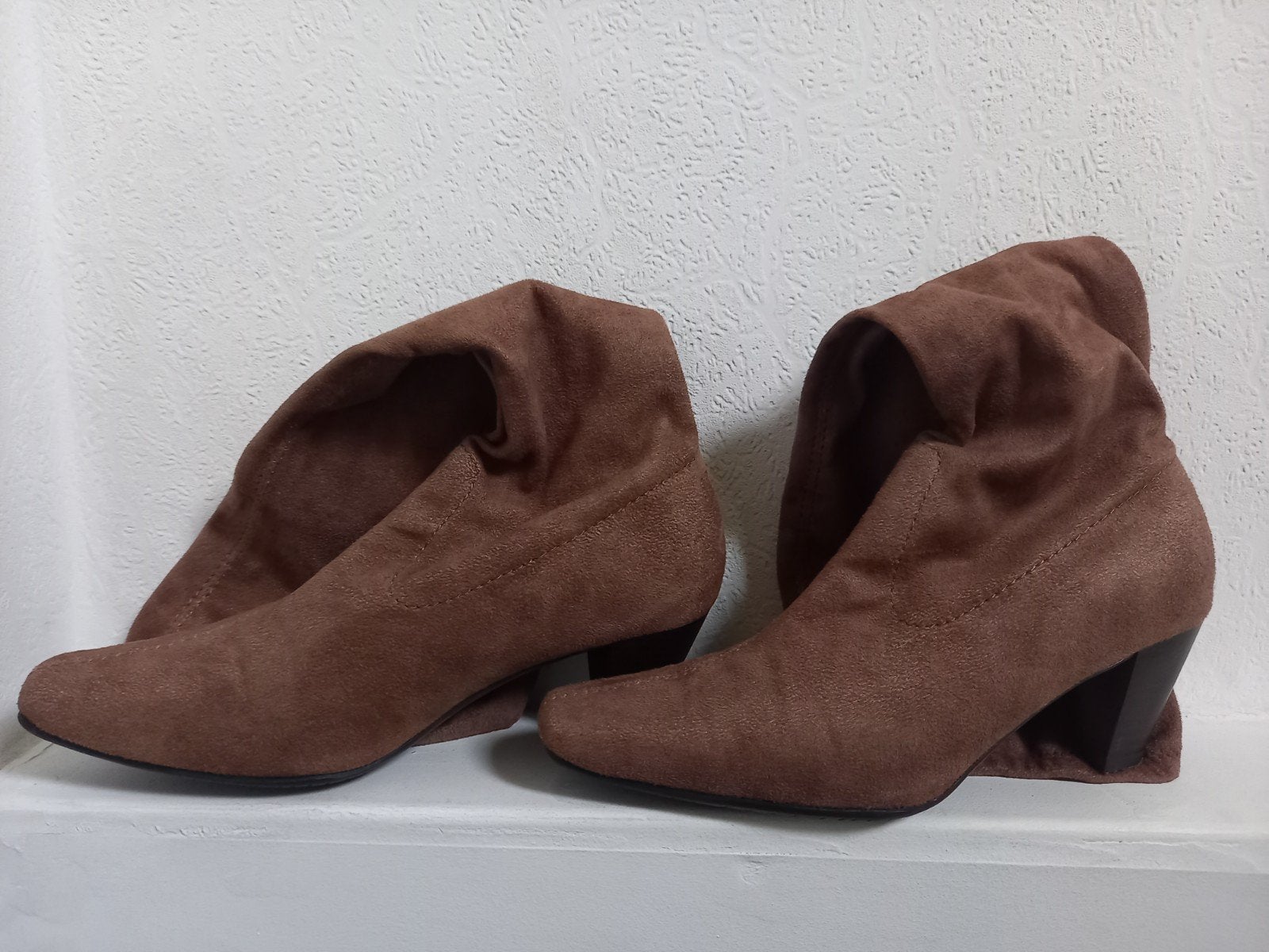 Leuke laarzen, Kleding | Dames, Schoenen, Ophalen of Verzenden, Gedragen, Zwart, Hoge laarzen