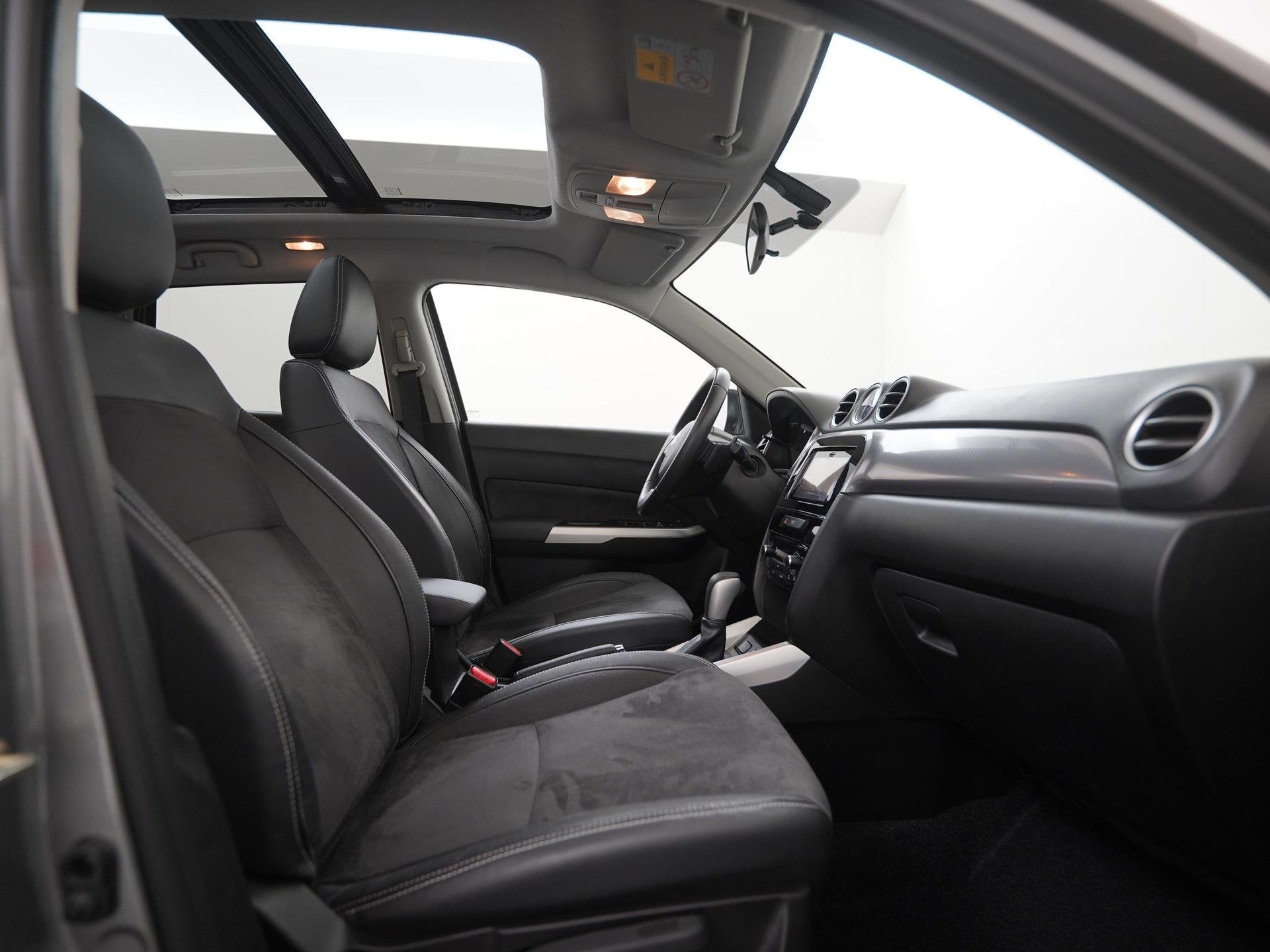 Suzuki Vitara 1.6 High Executive | Panoramadak | Trekhaak |, Auto's, 12 maanden, Gebruikt, Euro 6, 4 cilinders