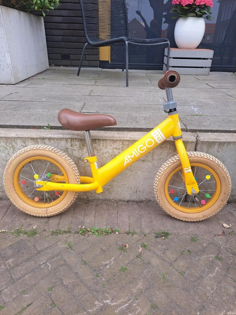 Amigo loopfiets geel - Gebruikt, banden oppompen, Ophalen, Gebruikt, Minder dan 16 inch, Amigo