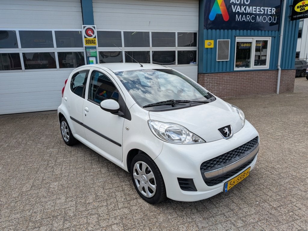 Peugeot 107 1.0-12V XS (bj 2011), Auto's, Peugeot, Euro 5, Stof, Gebruikt, Origineel Nederlands