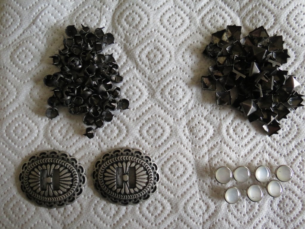 Studs, spikes en concho's, Ophalen of Verzenden, Zo goed als nieuw, Overige typen