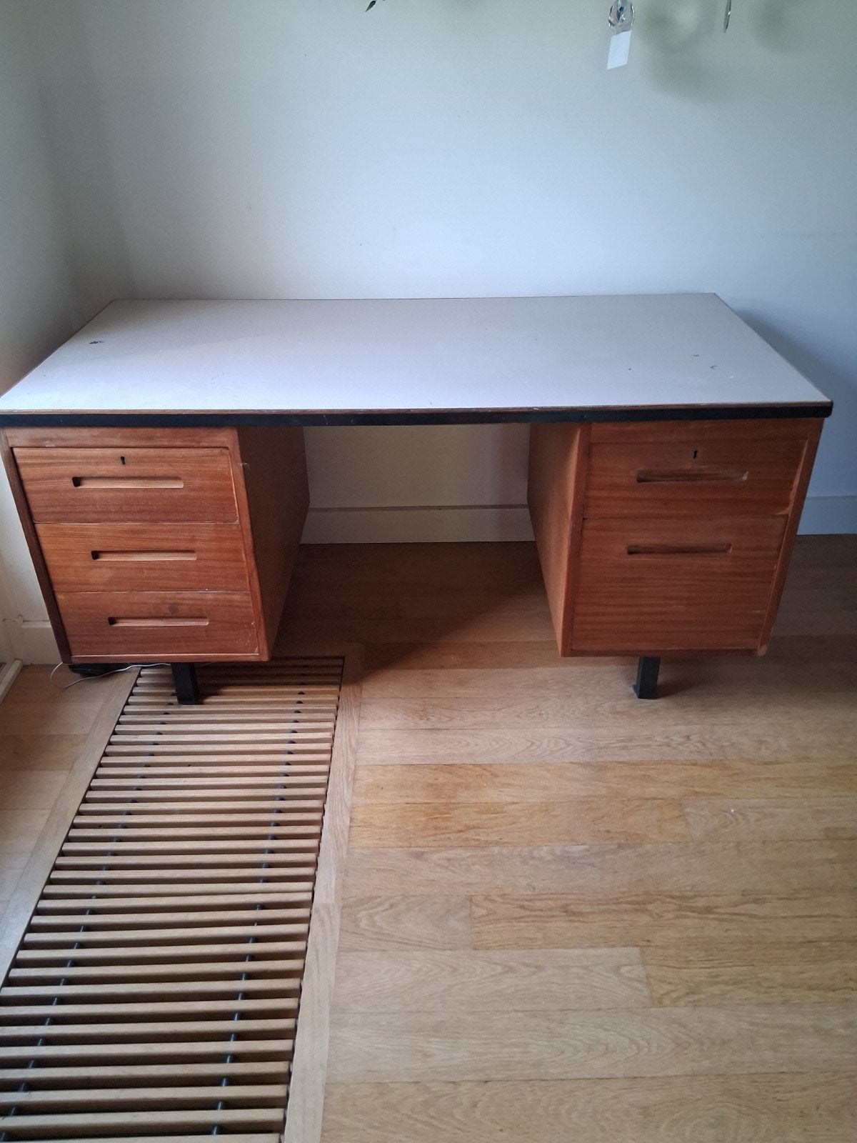 Vintage Mid-Century Design Bureau (Philips Eindhoven / Jaren, Ophalen
