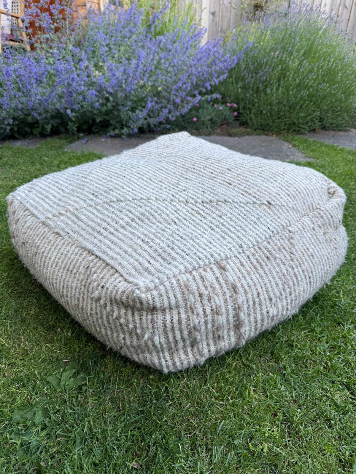 Beige originele Marokkaanse poef, Ophalen, Gebruikt, Rond, Minder dan 50 cm