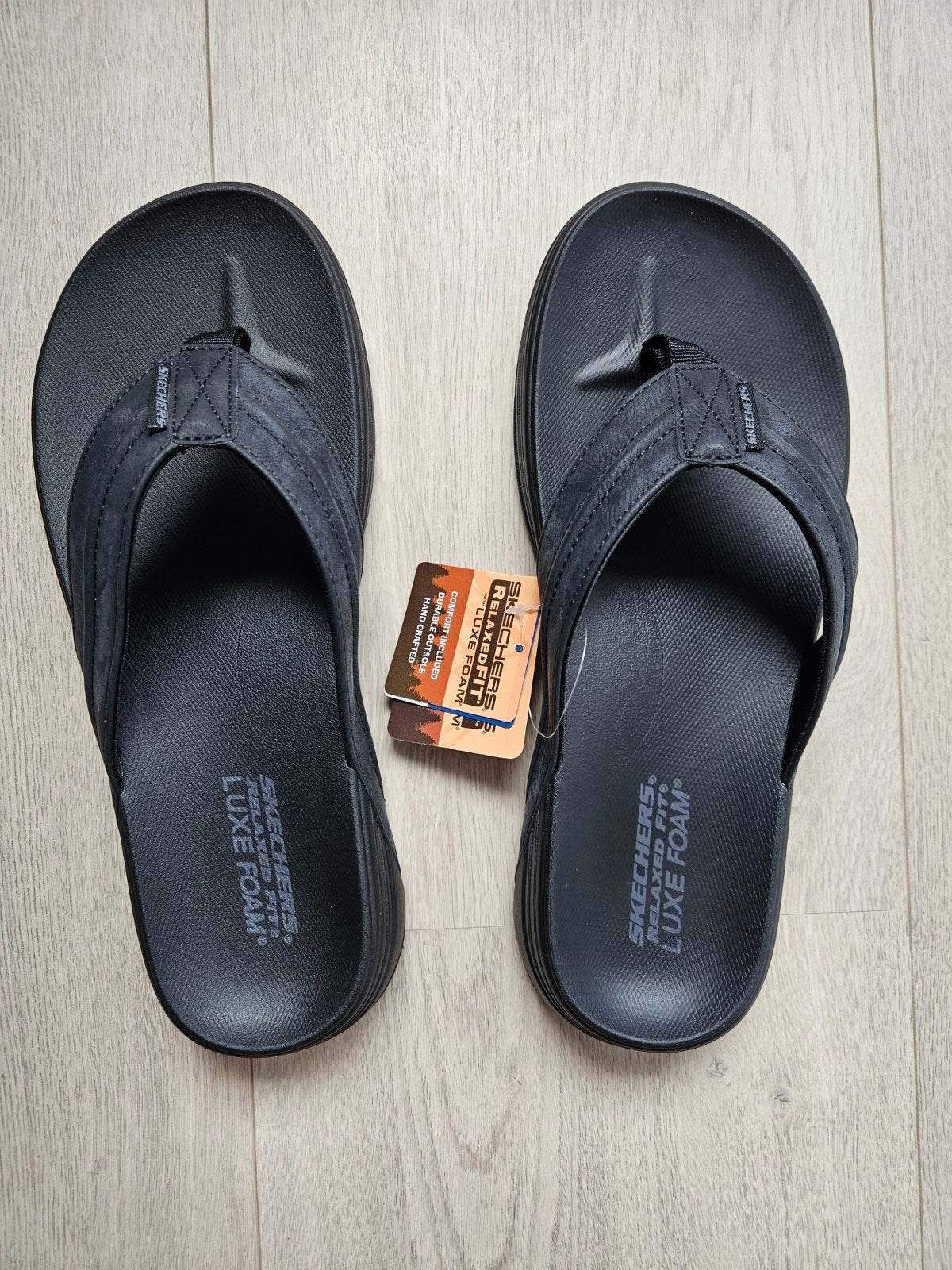 Skechers Relaxed Fit Luxe Foam Slippers Maat 43 Zwart, Ophalen of Verzenden