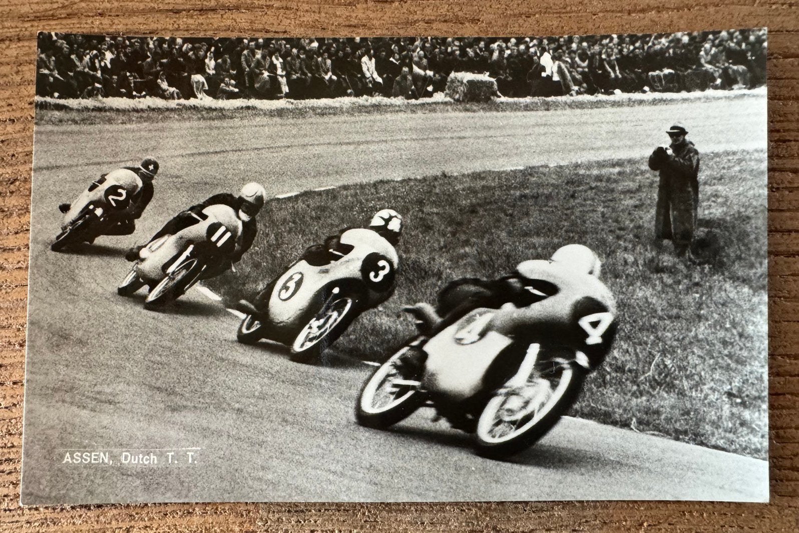 TT Assen ansichtkaart Dutch TT, Ophalen of Verzenden, 1960 tot 1980, Ongelopen, Drenthe