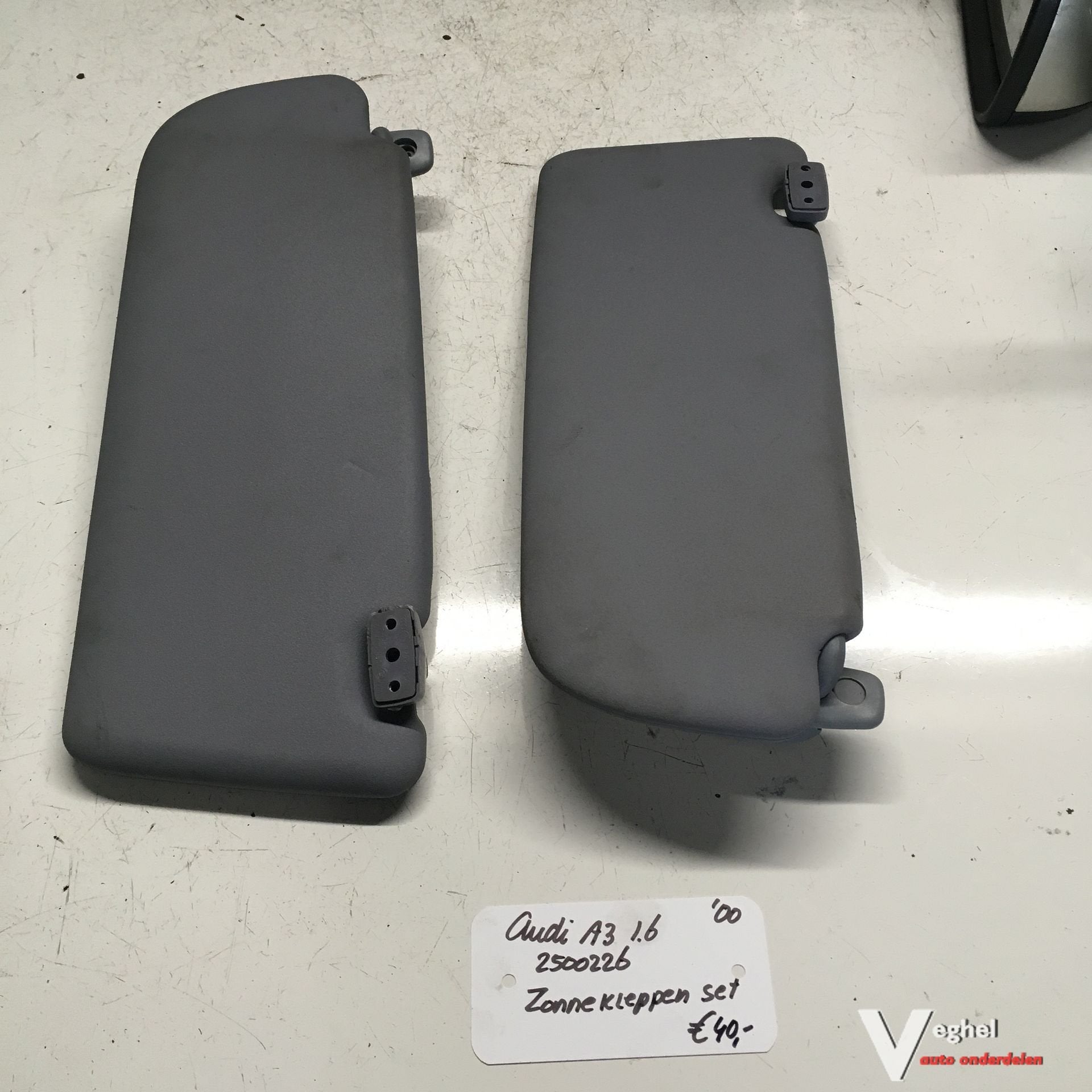 Audi A3 1.6 2000 2500226  Zonnekleppen set, Auto-onderdelen, Gebruikt, -, -, Ophalen of Verzenden