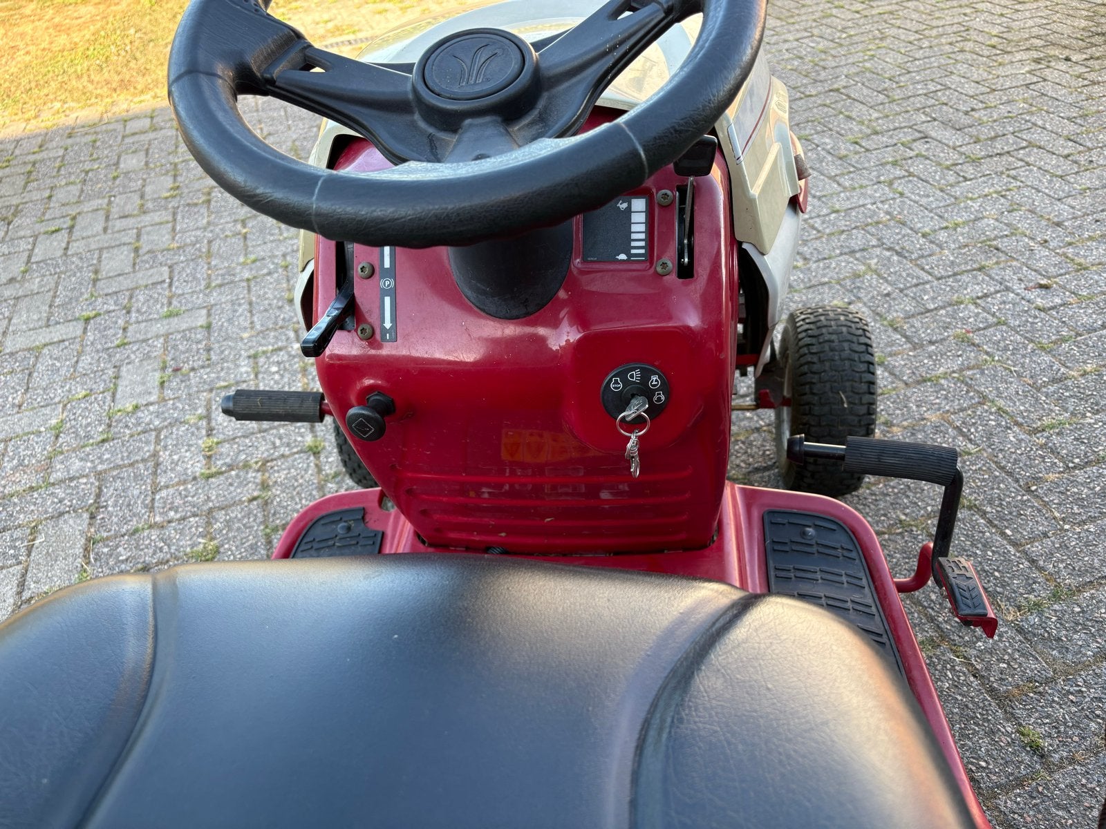 Gutbrod Zitmaaier, Ophalen, Cirkelmaaier, Gebruikt, Opvangbak